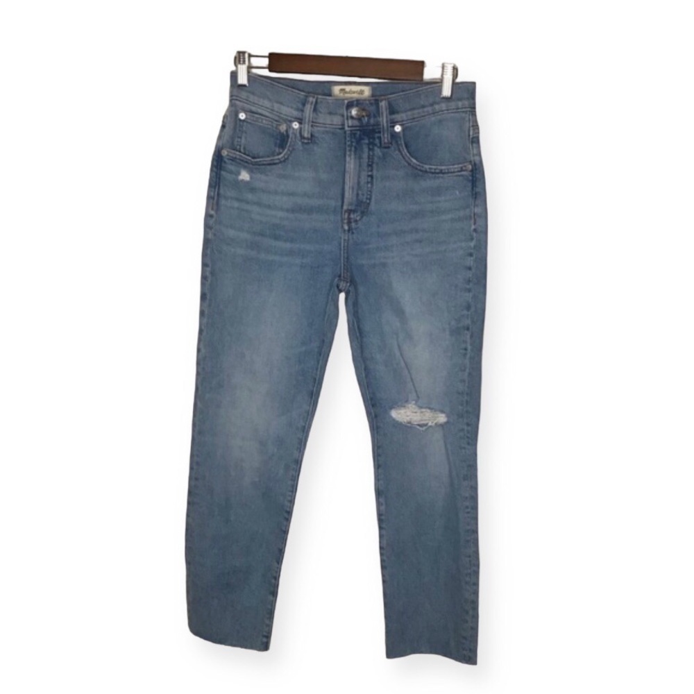 Madewell The Petite Perfect Vintage Jean in Coney Wash: Destroyed Edition.